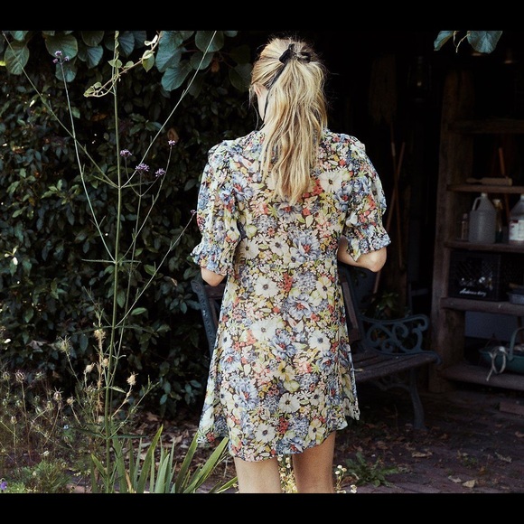 Sold 💕Doen Baudoin silk dress in Alice floral - Picture 3 of 8